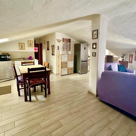 The Quiet Mansard Apartment Olbia Bagian luar foto